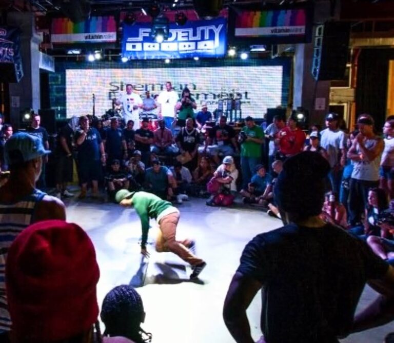 Pro-Am Dance and DJ Expo Miami USA Breakin' Battle Cypher